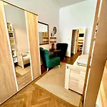 Goscinne Wislna 4* Cracovia